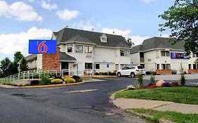 Motel 6 Hartford Enfield